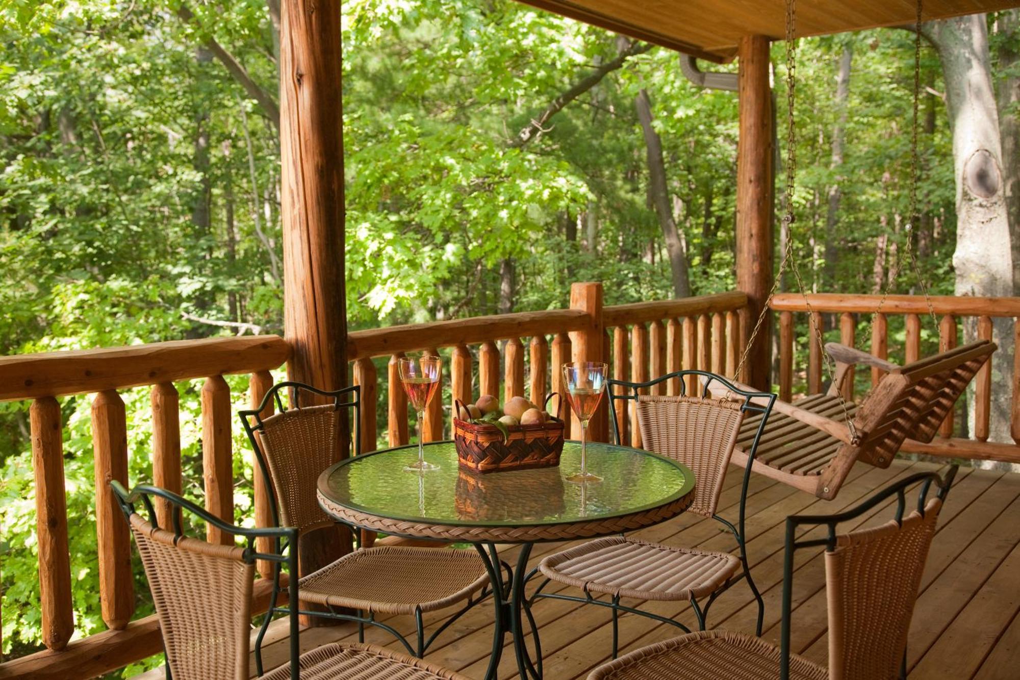 Chanticleer Cabins Стърджън Бей Екстериор снимка
