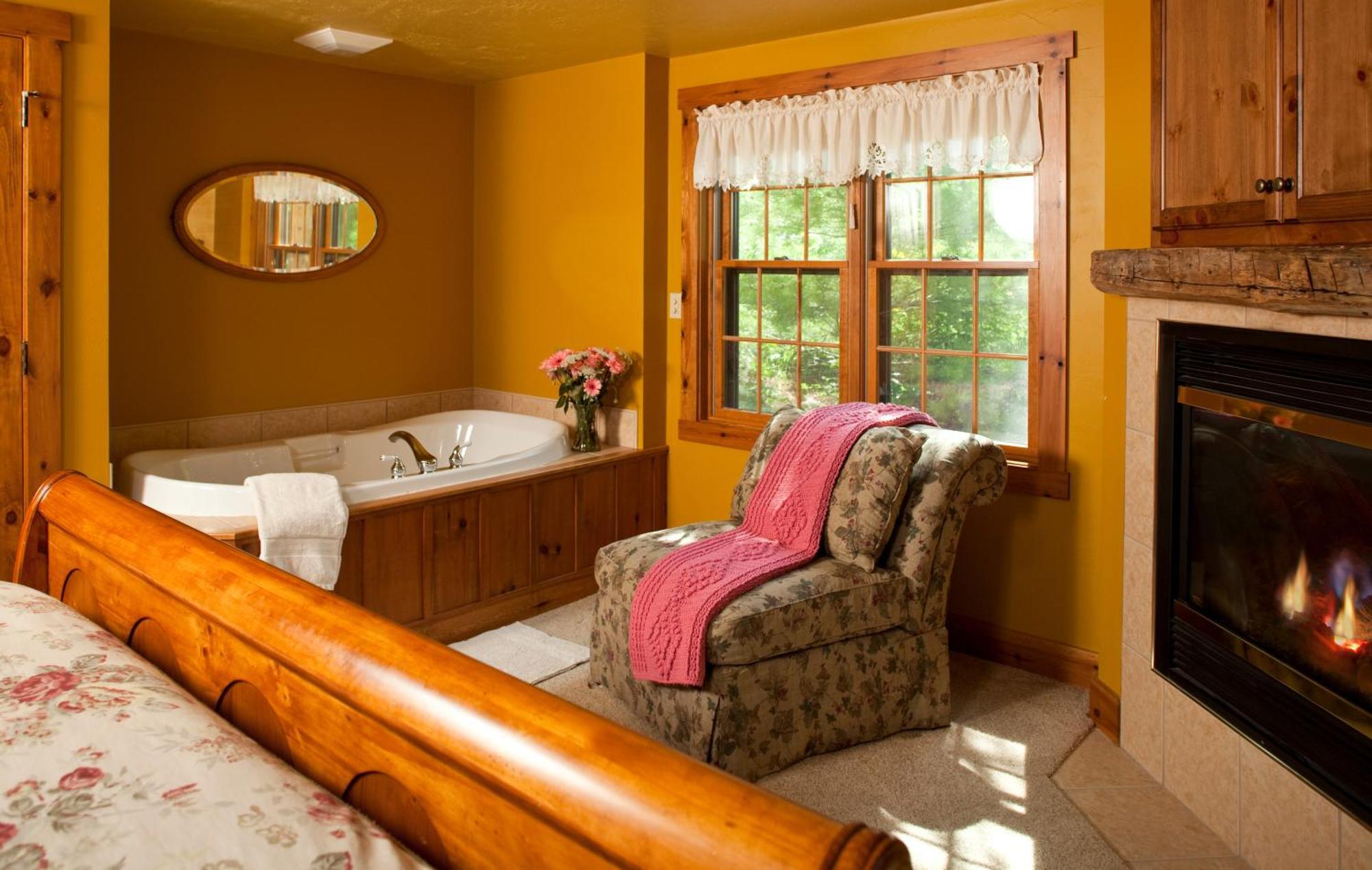Chanticleer Cabins Стърджън Бей Стая снимка