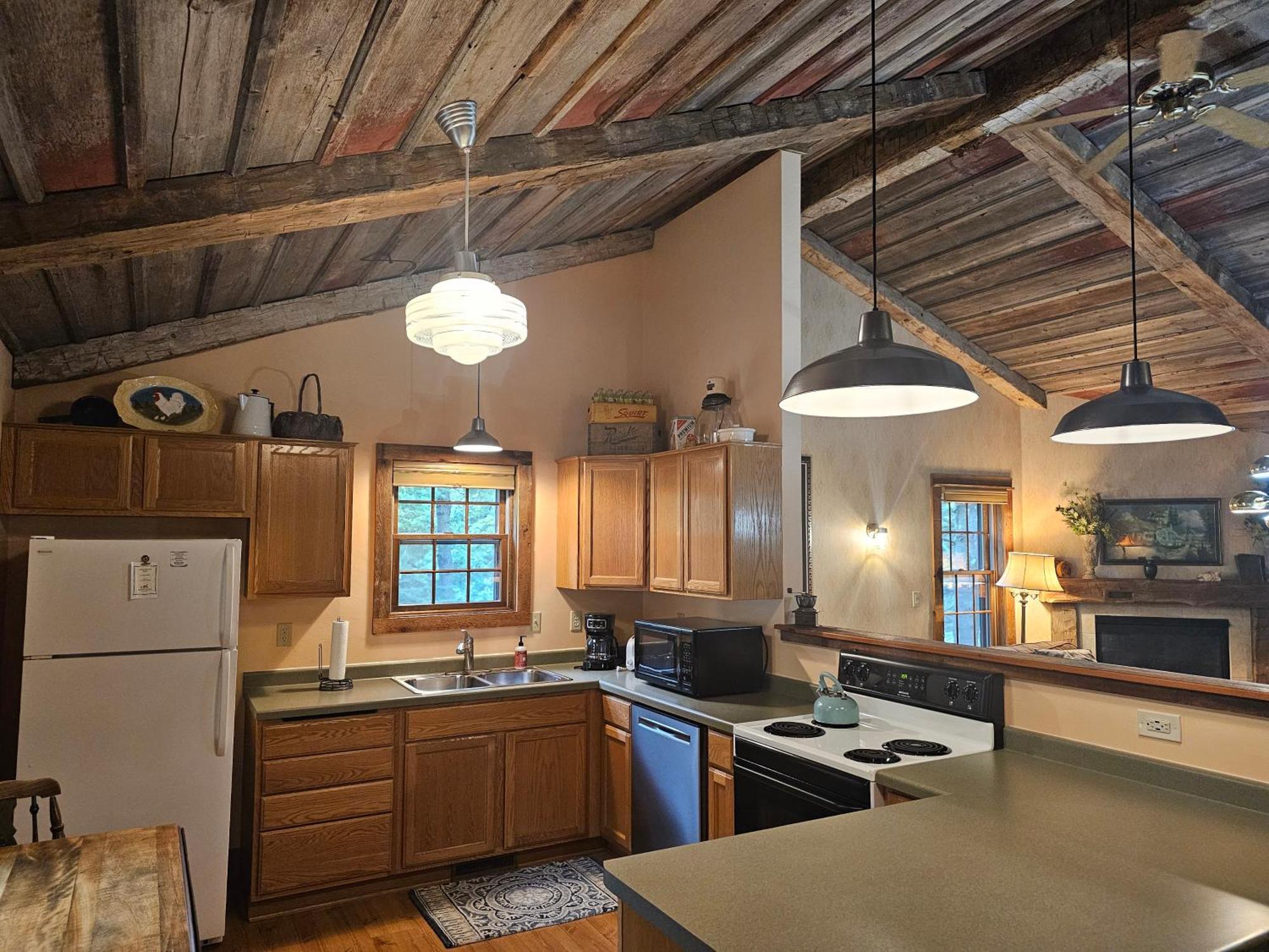 Chanticleer Cabins Стърджън Бей Екстериор снимка